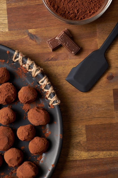 Truffes au chocolat saines avec des ingrédients