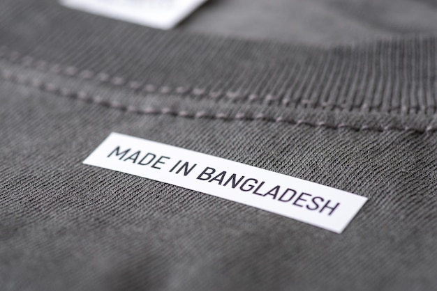 Tshirt avec inscription Made in Bangladesh