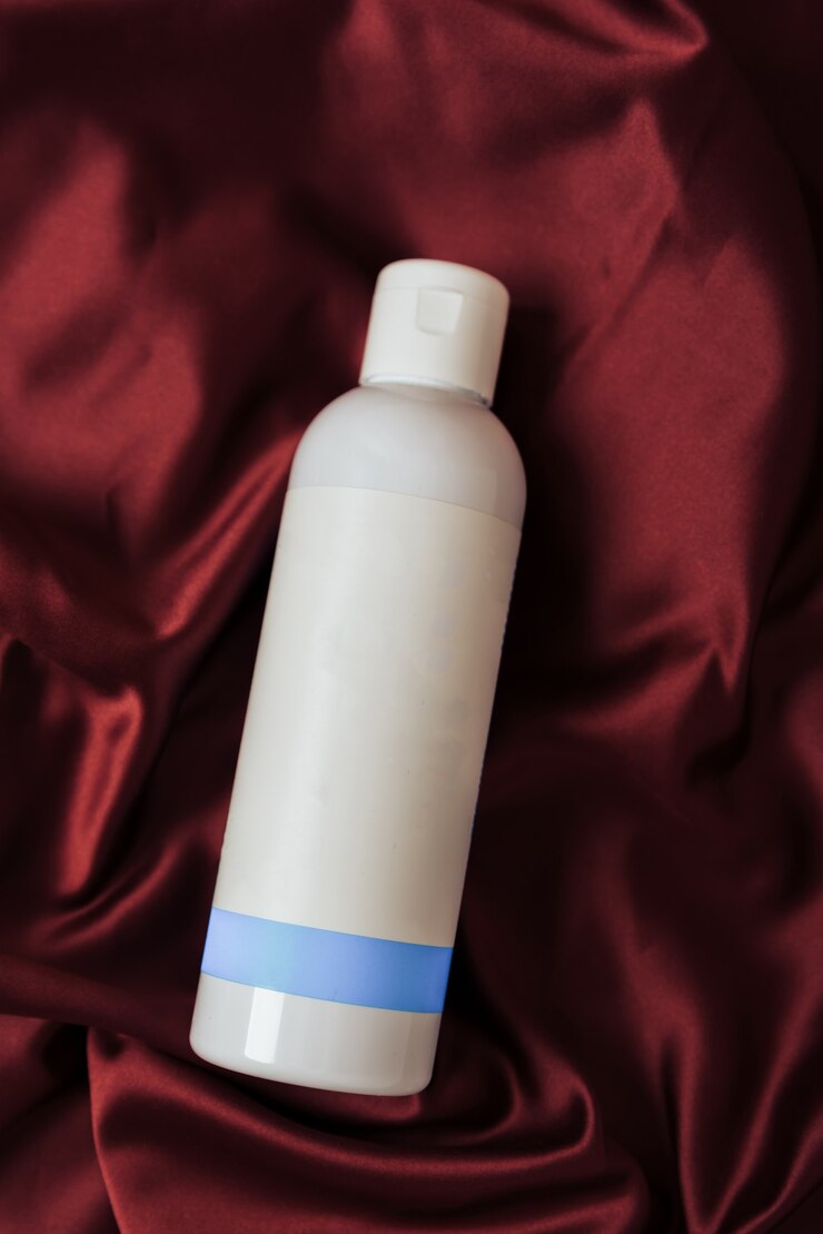Photo tubes blancs avec crème cosmétique, soins de santé