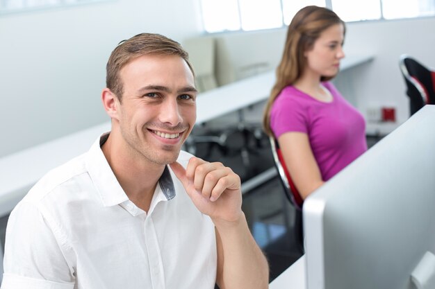 Étudiants en cours d&#39;informatique