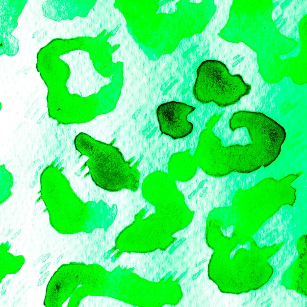 Tuile Spot. Imprimé peau de léopard. Surface de safari dessinée à la main. Texture abstraite léopard. Fond de camouflage animal. Grand décor africain. Conception de camouflage aquarelle verte et turquoise.