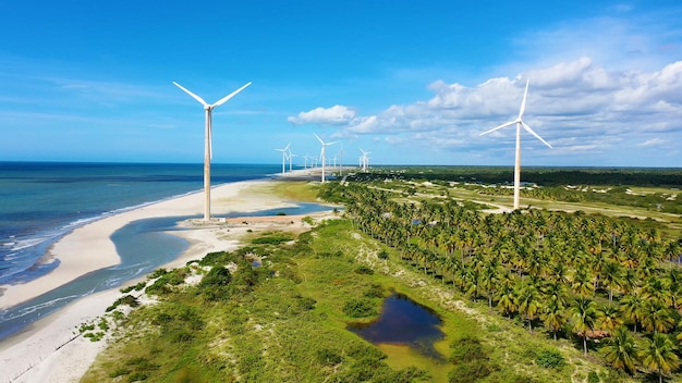 Turbine éolienne du nord-est du Brésil à Beach dans l'État du Ceara