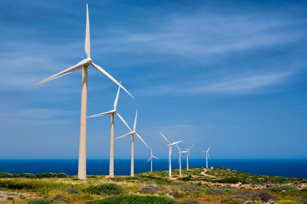 Turbines éoliennes. Île de Crète, Grèce