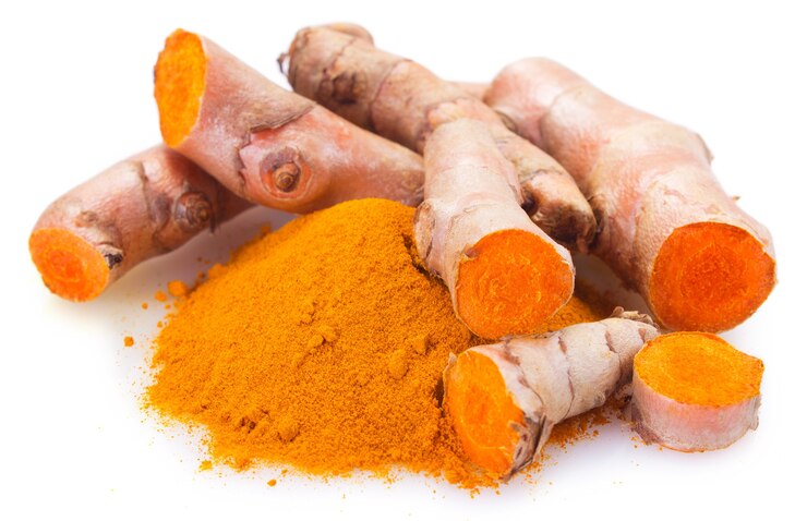 Photo turmeric isolé sur fond blanc