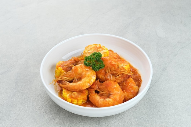 Udang Saus Padang Crevettes à la sauce chili cuisine traditionnelle de Padang Indonésie