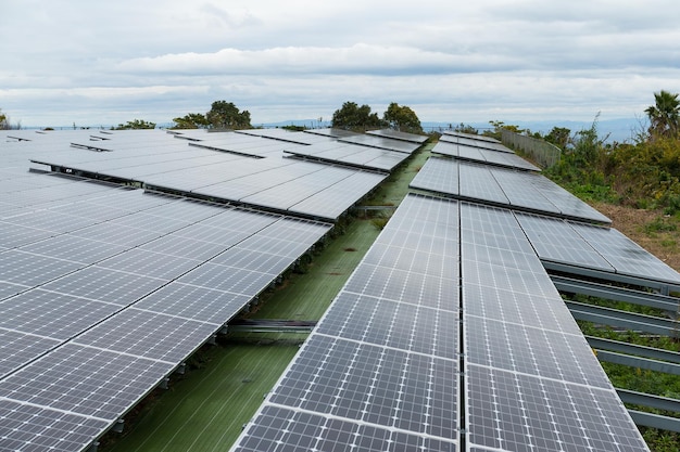 Usine de panneaux solaires