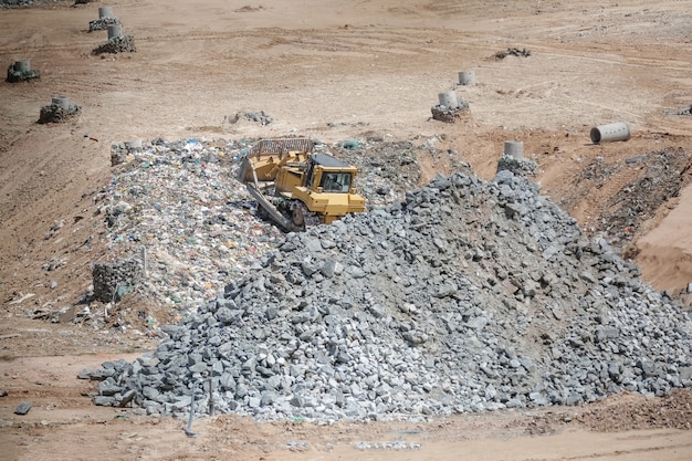 L'usine de traitement des déchets est une déchetterie