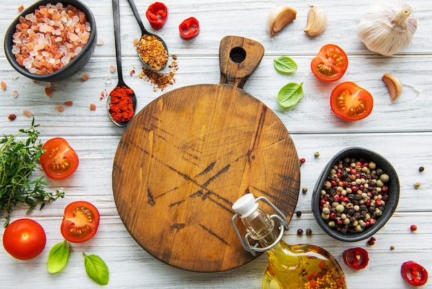 Ustensiles De Cuisine En Bois, Planche à Découper Vide Et épices