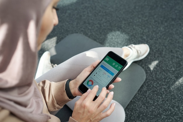 Utilisation de l'application de remise en forme sur smartphone