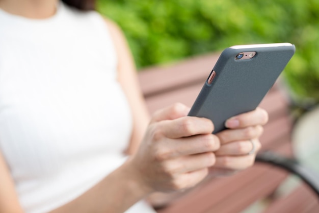 Utilisation du téléphone portable par les femmes