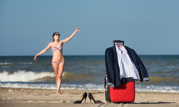 Vacances hors du bureau en mer