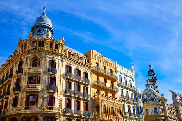 Valencia Ayuntamiento sq Casa Ferrer et Noguera