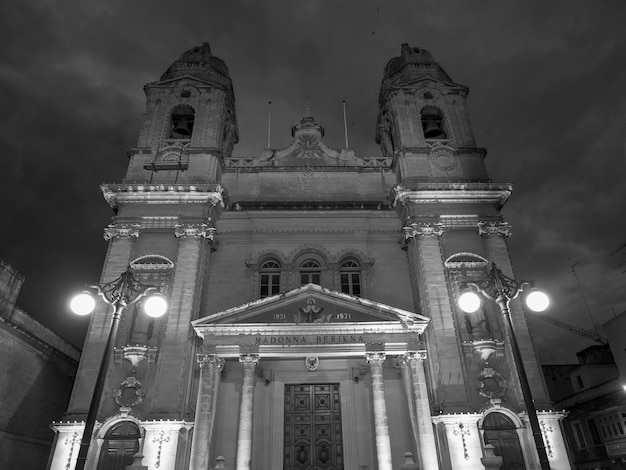 La Valette est là.