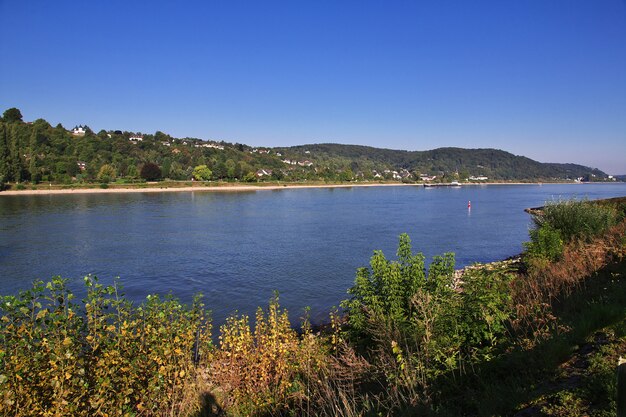 Vallée du Rhin en Allemagne de l'Ouest