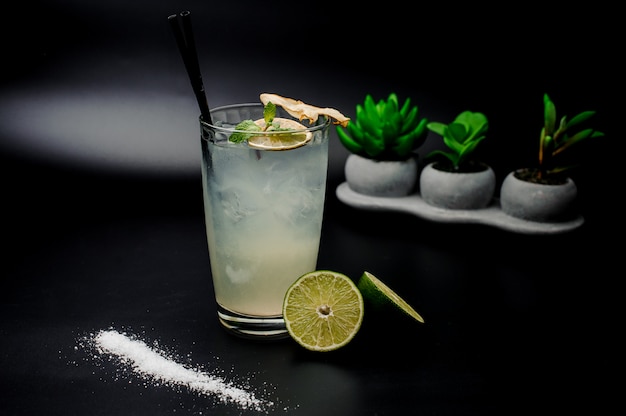 Variation de cocktail margarita