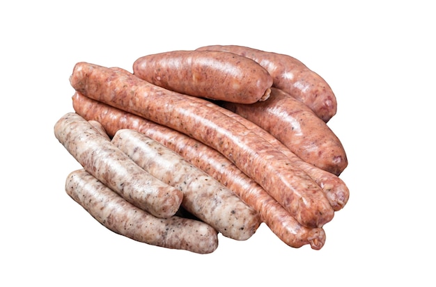 Variation de saucisses dans un plateau en acier Saucisses crues avec boeuf porc agneau et viande de poulet isolé sur fond blanc