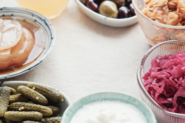 Photo variété d'aliments probiotiques fermentés pour la santé intestinale