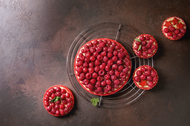 Variété de tartes aux framboises