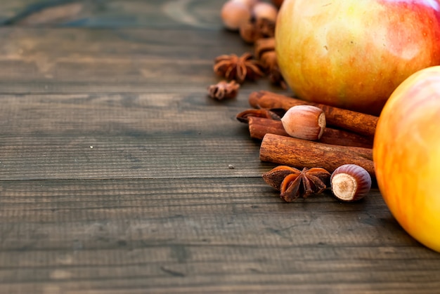 Variétés d&#39;automne et fond de cannelle