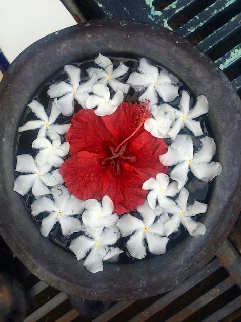 Vase à fleurs