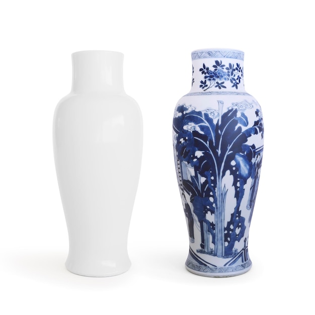 Photo vases sur fond blanc