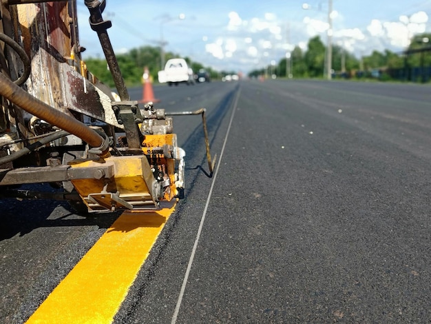 Photo véhicules sur la route en ville