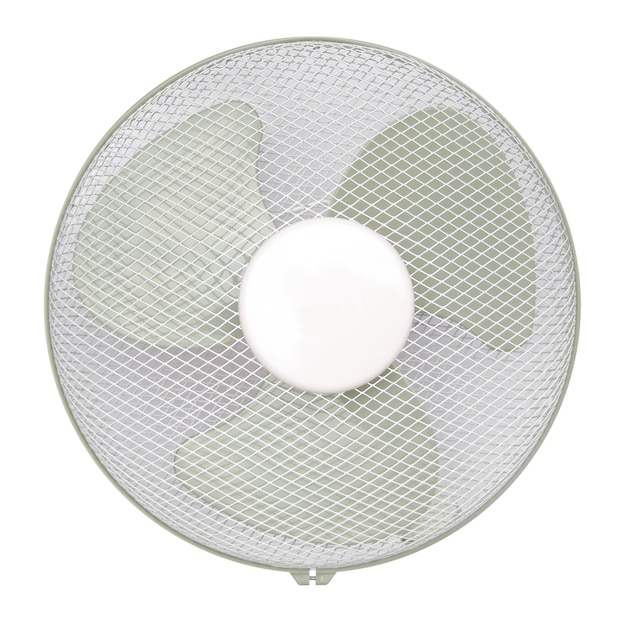 Ventilateur isolé sur blanc