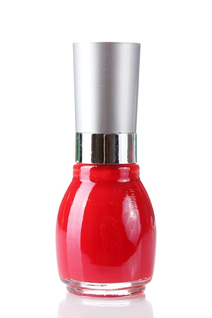 Photo vernis à ongles rouge isolé sur blanc