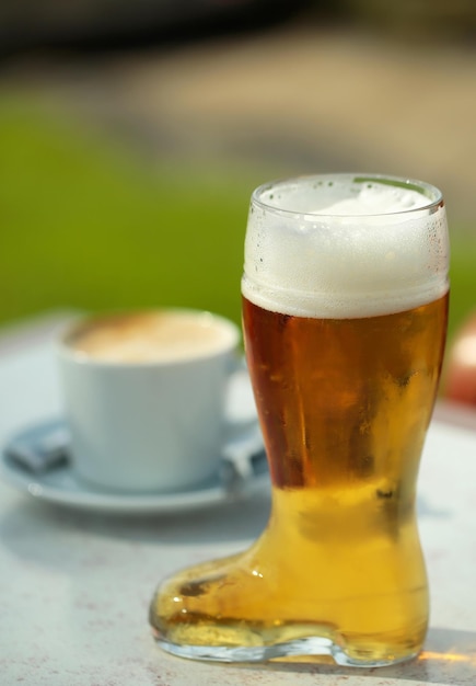 Verre à bière en forme de botte