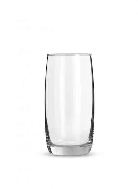 verre sur fond blanc isolé