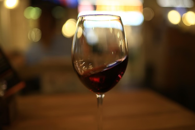 Verre De Vin Alcool / Liqueur De Vin, Une Célébration Du Raisin