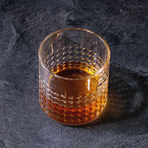 Photo verre de whisky