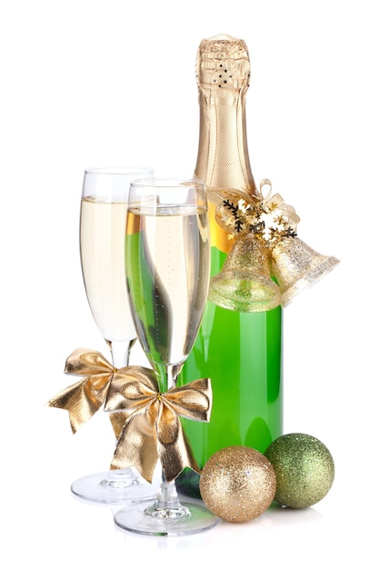 Verres à champagne et décor de Noël