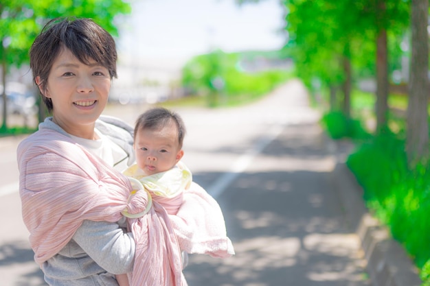 Vert rafraîchissant et parent et enfant