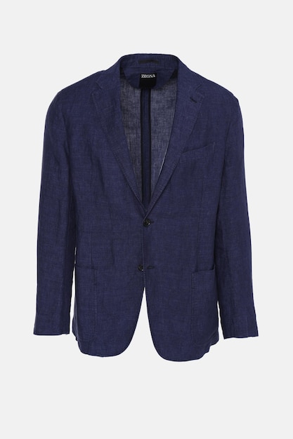 Veste bleue isolé sur fond blanc