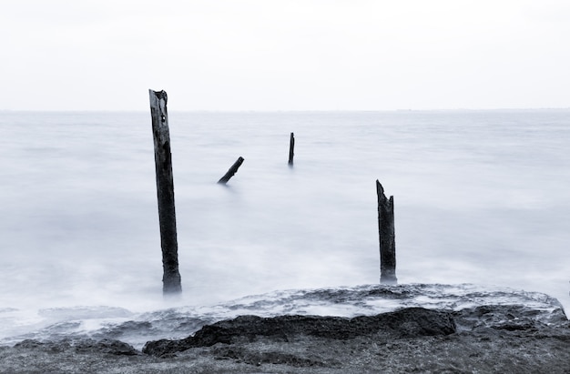 Vestiges de l'ancienne jetée