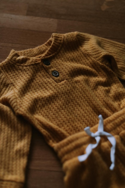 Vêtements chauds pour bébé en tricot