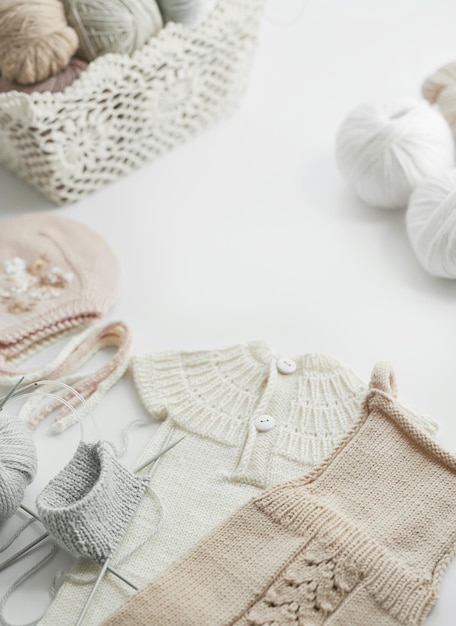 Vêtements enfants tricotés et accessoires pour le tricot Broderie et tricot Loisirs et créativité Tricoter pour les enfants Fait à la main Loisirs et créativité