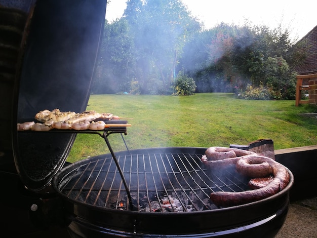 Photo la viande sur le barbecue