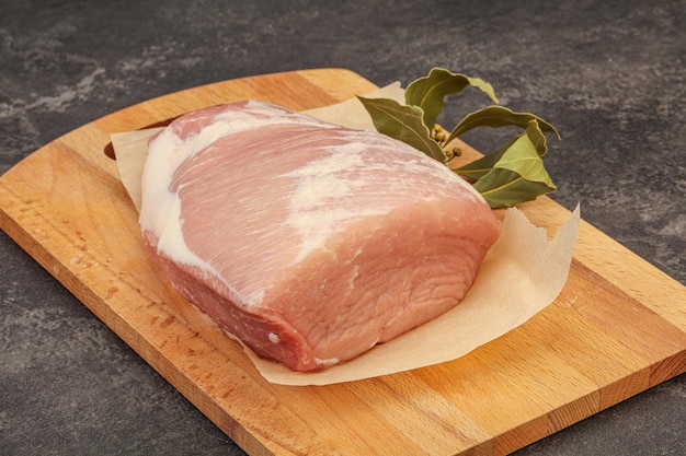 Viande de porc crue pour la cuisson