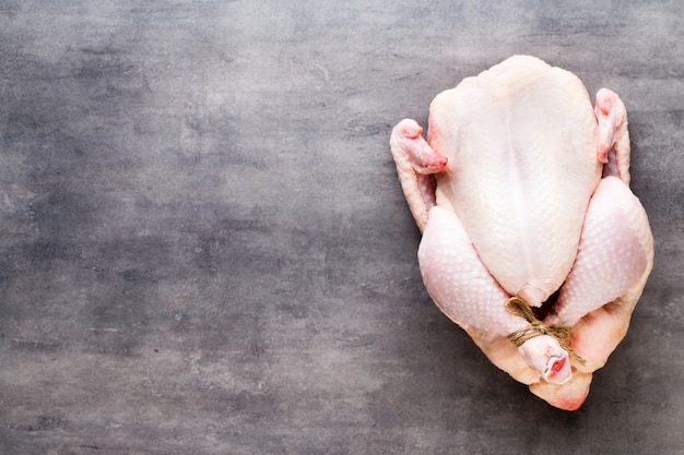 Viande de poulet fraîche et légumes