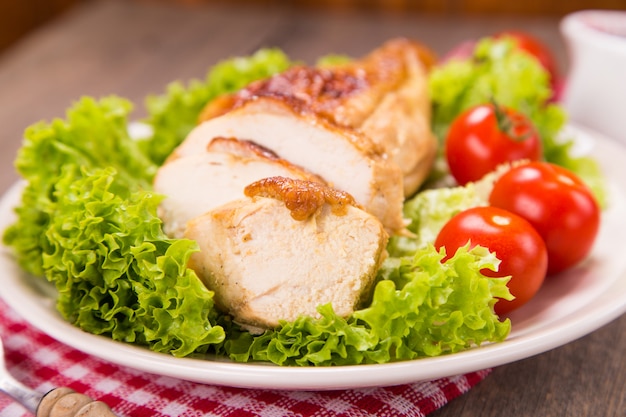 Viande de poulet et légumes