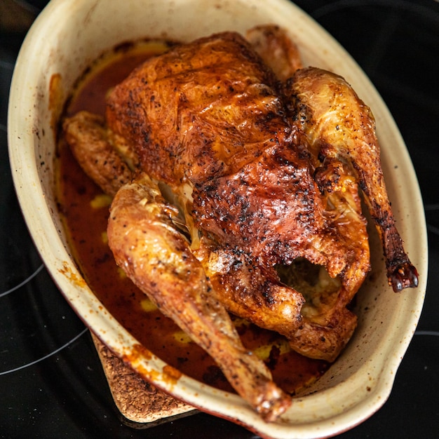 viande de poulet volaille au four grillé portion fraîche repas sain régime alimentaire