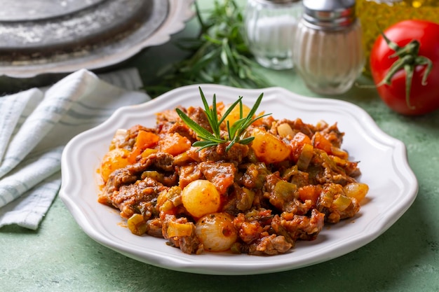 Viande rôtie traditionnelle turque Coban Kavurma