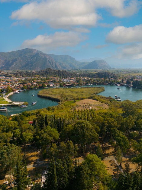 Photo vidéo de drone de la rivière dalyan mer égée ortaca mugla dinde