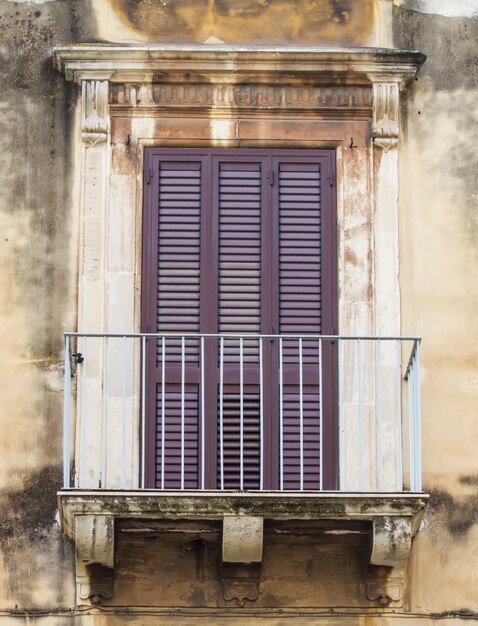 Vieille fenêtre sicilienne