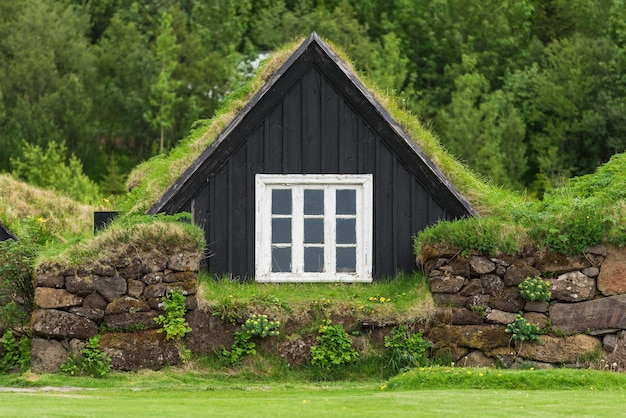 Vieille maison de gazon en Islande