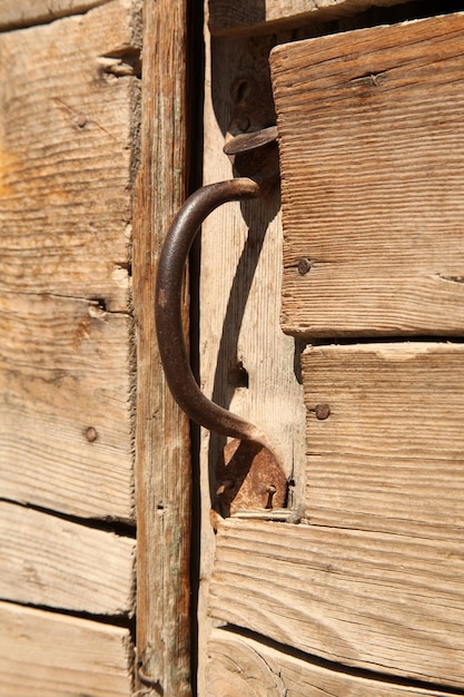 vieille porte en bois