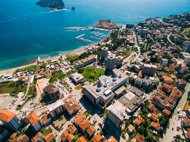 La vieille ville de budva tir avec drone aérien monténégro