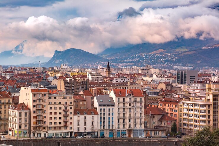Photo vieille ville de grenoble france